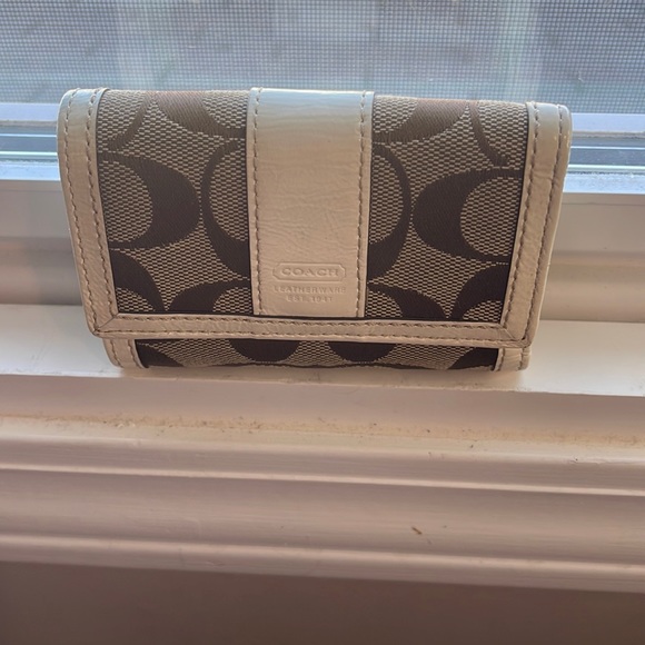 Coach wallet - Picture 2 of 7